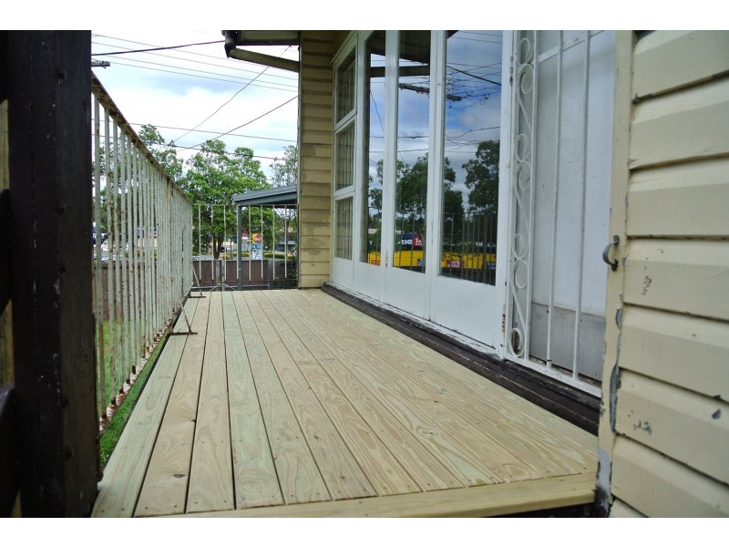 2 Welbeck Street, Logan Central QLD 4114