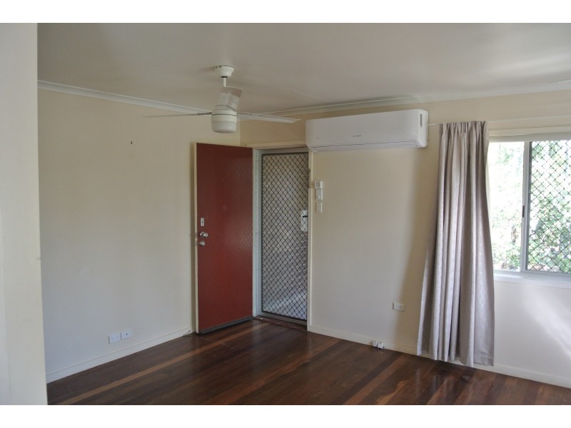 54 Laughlin Street, Kingston QLD 4114