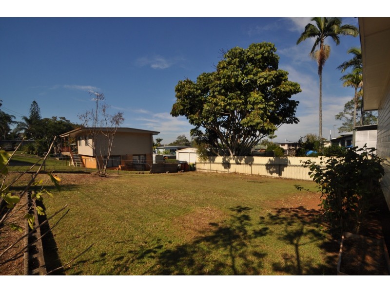 1 Perth Street, Kingston QLD 4114