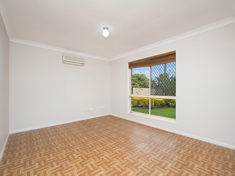 5 Fig Tree Court, Kingston QLD 4114