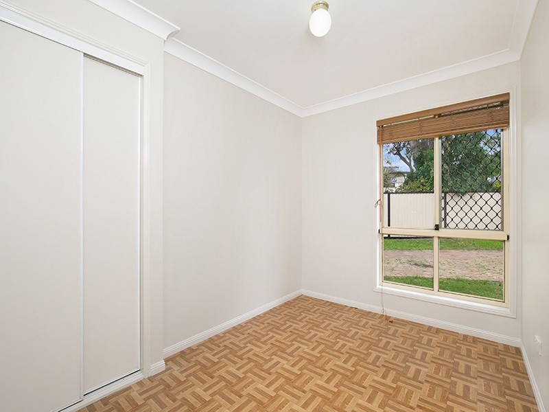 5 Fig Tree Court, Kingston QLD 4114