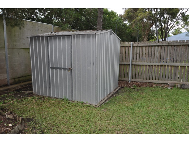 70 Jacaranda Ave, Logan Central QLD 4114