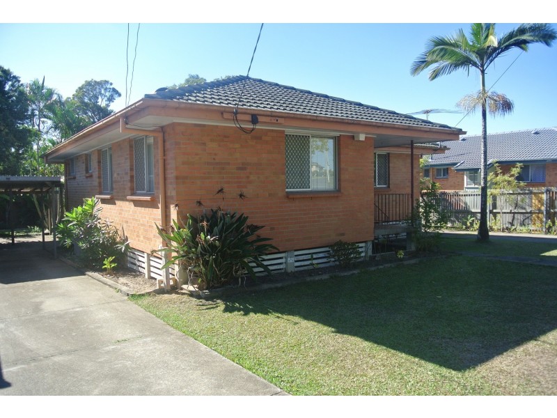 70 Jacaranda Ave, Logan Central QLD 4114