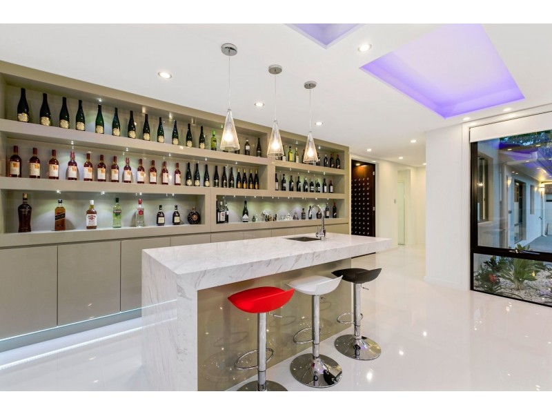 9 Parnassus Street, Robertson QLD 4109