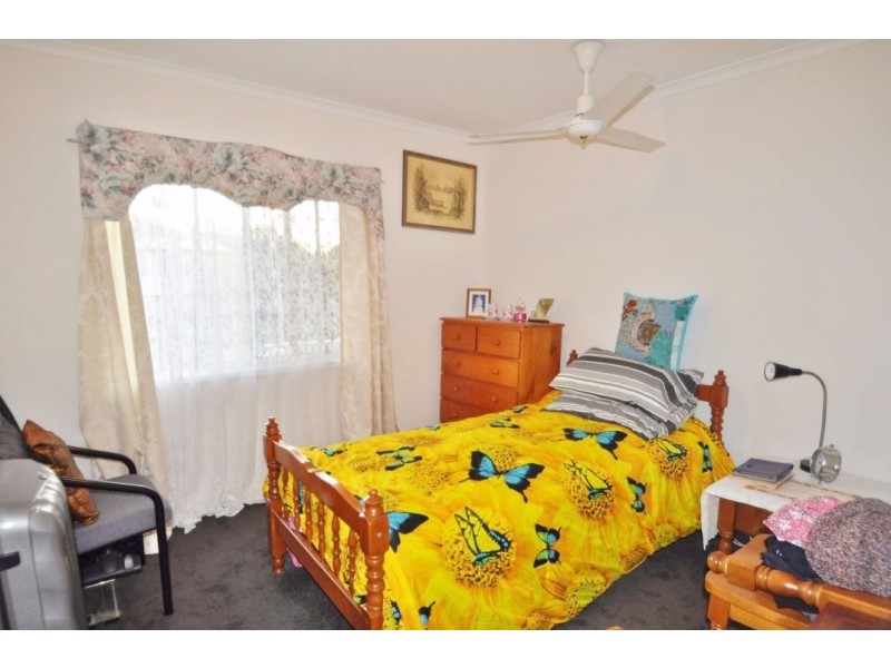 74 Ellen street, Kingston QLD 4114