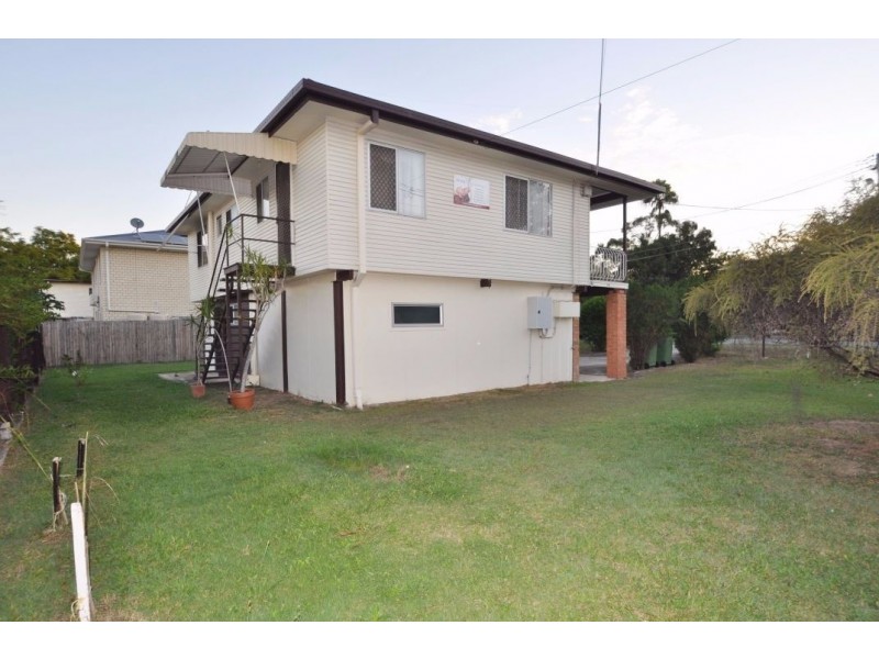 74 Ellen street, Kingston QLD 4114