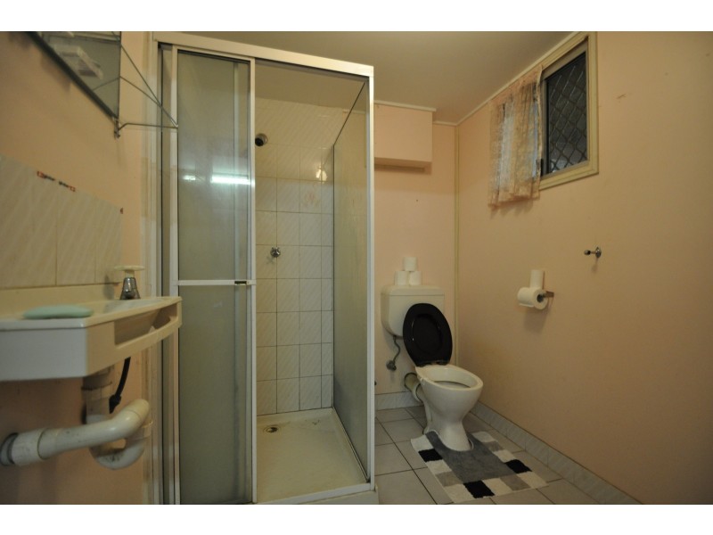 23 Bruce Road, Woodridge QLD 4114