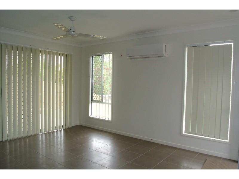 13 B Sams Way, Marsden QLD 4132