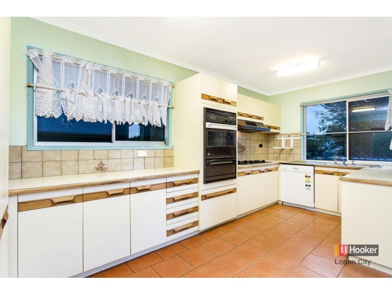 162 North Road, Woodridge QLD 4114