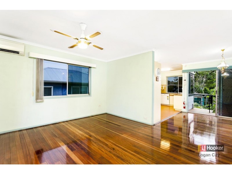 162 North Road, Woodridge QLD 4114