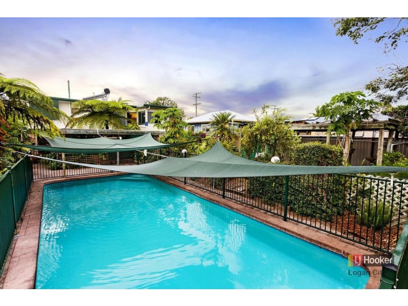 162 North Road, Woodridge QLD 4114