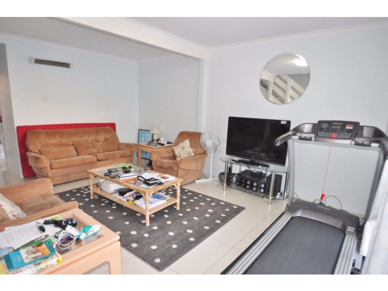 4/52 Blackwood Road, Logan Central QLD 4114