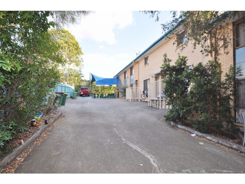 4/52 Blackwood Road, Logan Central QLD 4114