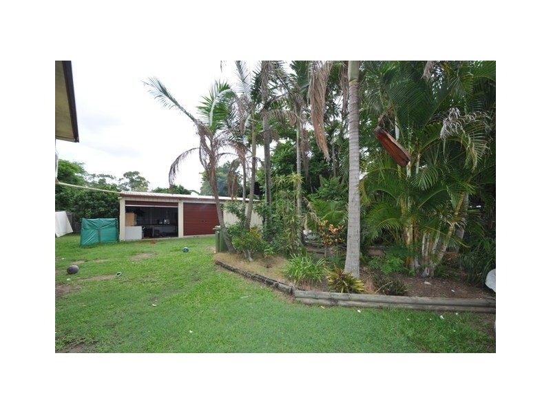 77 Aquarius Drive, Kingston QLD 4114