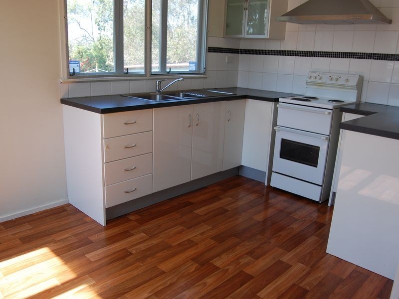 7 BALLADONIA STREET, Woodridge QLD 4114