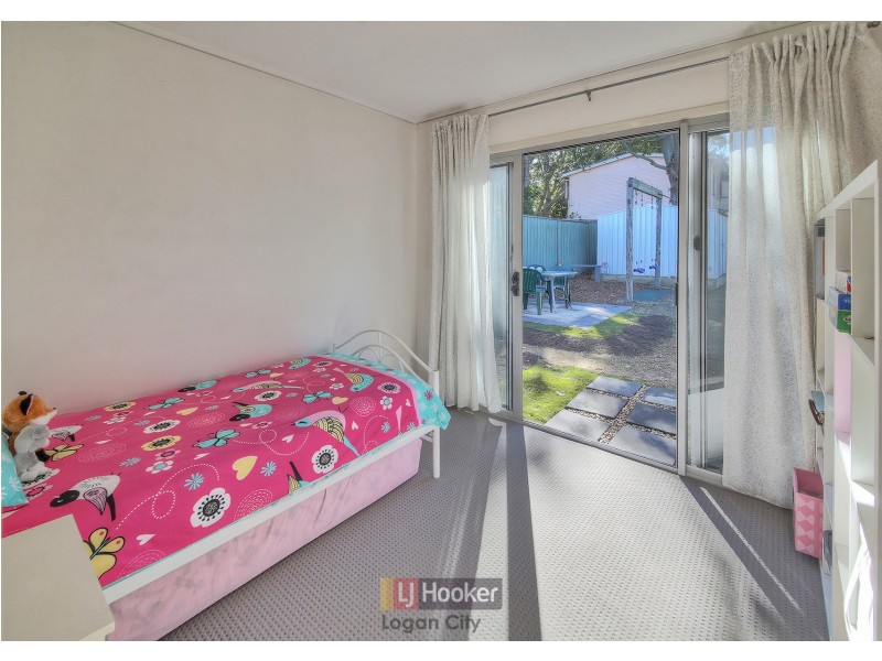 60 Clare Road, Kingston QLD 4114
