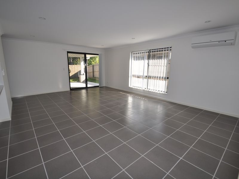 3 Prestige Drive, Marsden QLD 4132