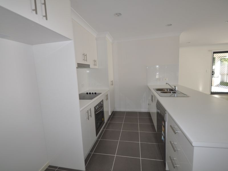 3 Prestige Drive, Marsden QLD 4132