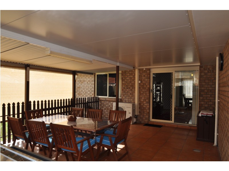 12 Capricorn Avenue, Crestmead QLD 4132