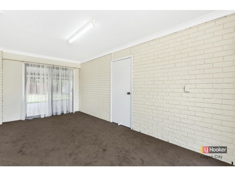 47 Edenlea Drive, Meadowbrook QLD 4131
