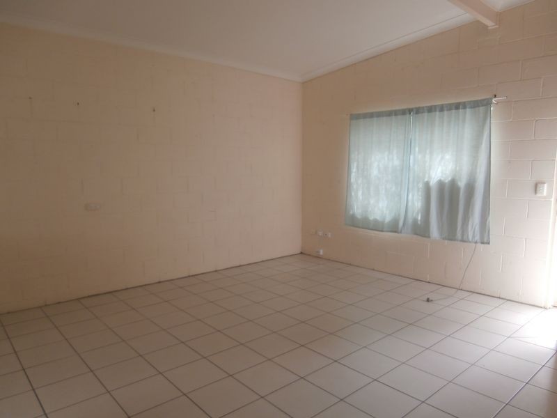 7/12 Defiance Road, Logan Central QLD 4114