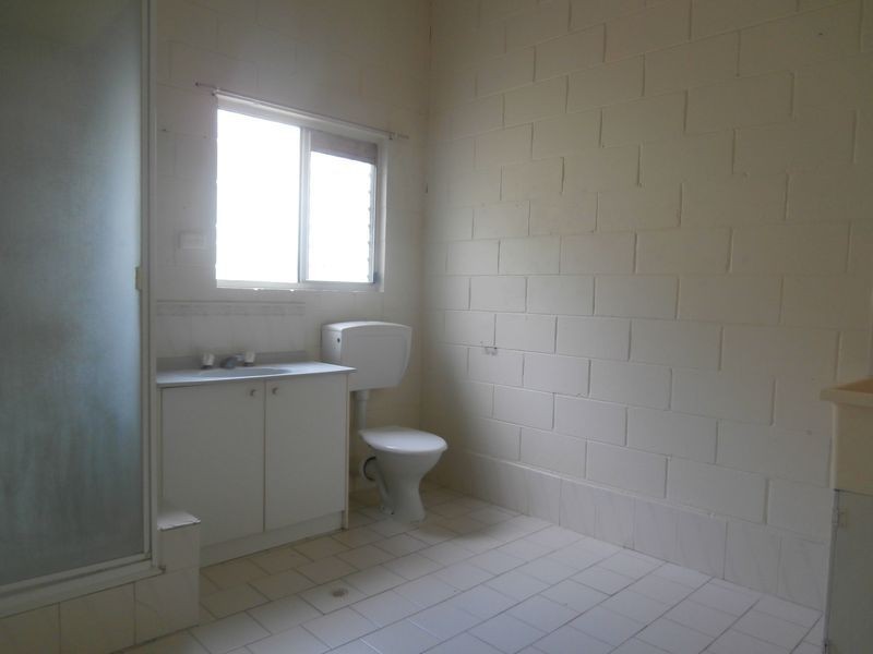 7/12 Defiance Road, Logan Central QLD 4114