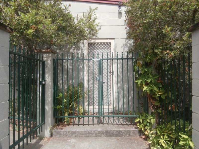 7/12 Defiance Road, Logan Central QLD 4114