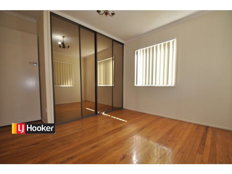 4 George Street, Kingston QLD 4114