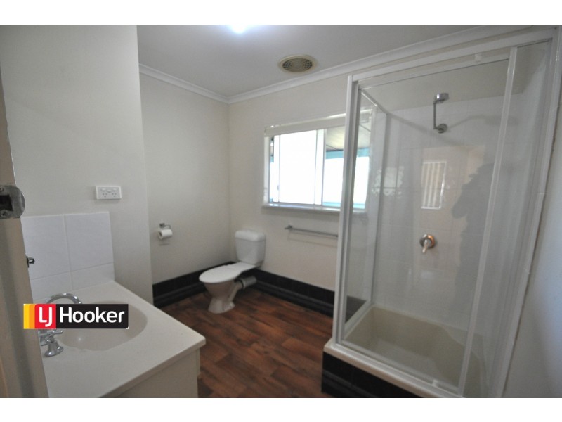 4 George Street, Kingston QLD 4114