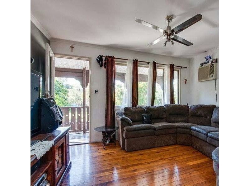 2 Windsor Street, Slacks Creek QLD 4127