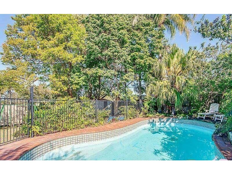 2 Windsor Street, Slacks Creek QLD 4127