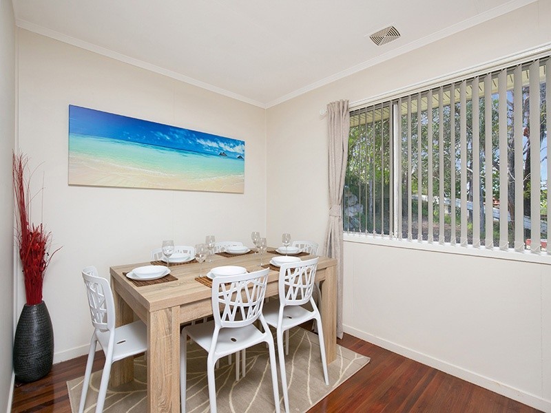 6 Perth Street, Kingston QLD 4114