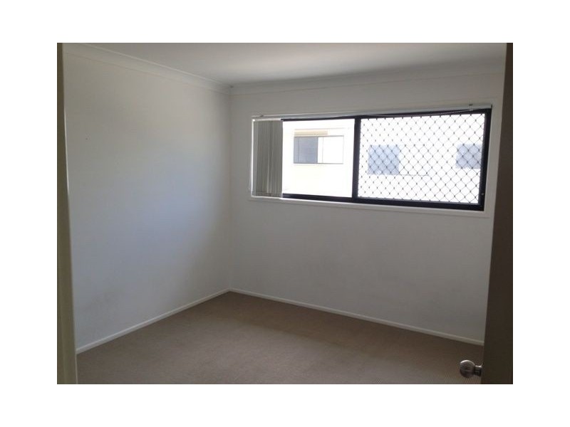 44/11 Portia Street, Kingston QLD 4114