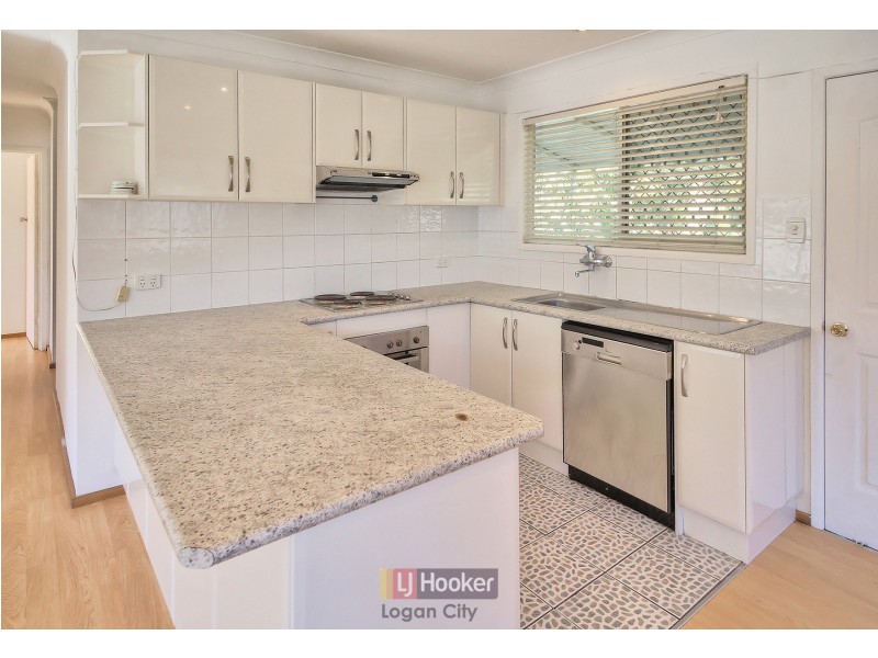 22 Camelia Ave, Logan Central QLD 4114