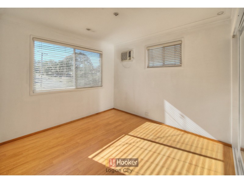 22 Camelia Ave, Logan Central QLD 4114