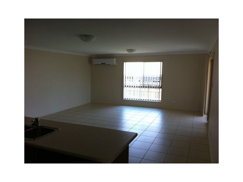 1 Airedale Court, Marsden QLD 4132