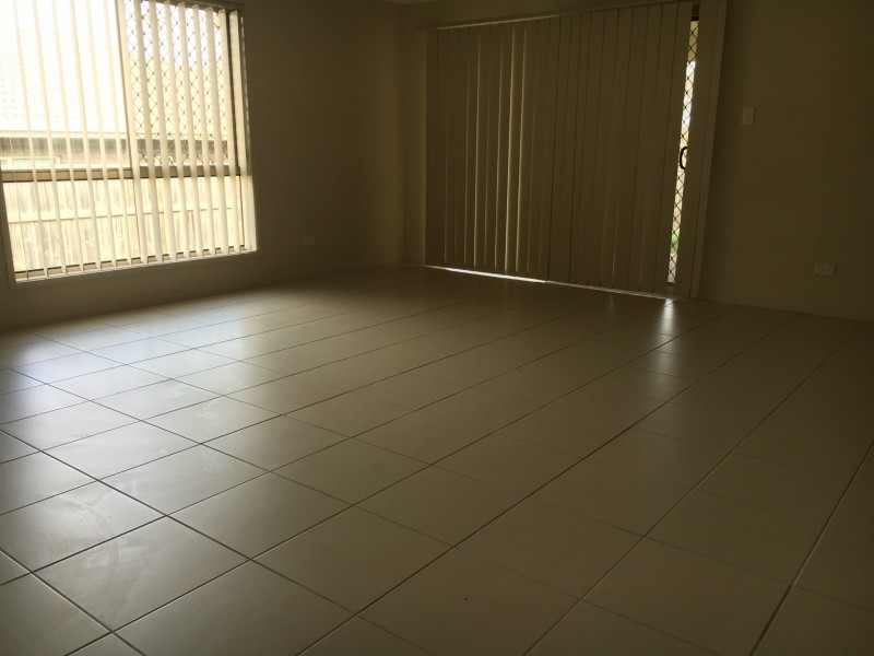 1 Airedale Court, Marsden QLD 4132