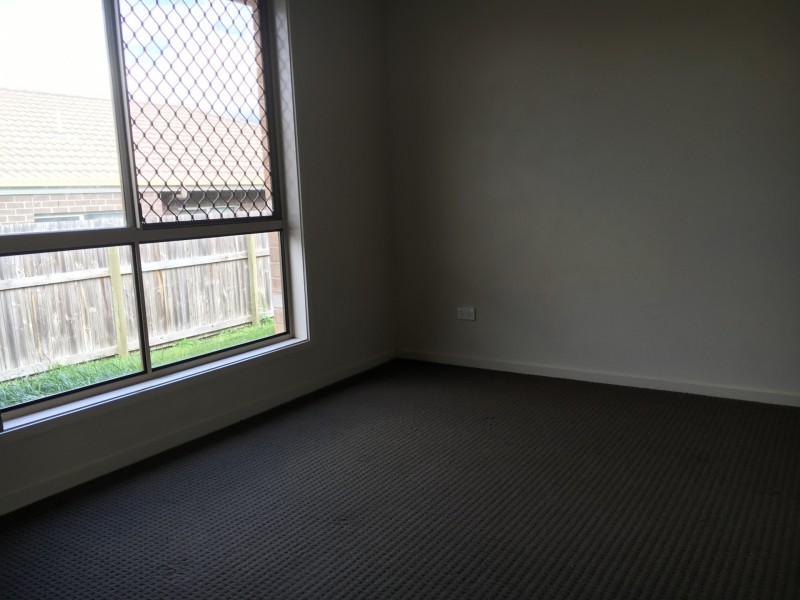 1 Airedale Court, Marsden QLD 4132