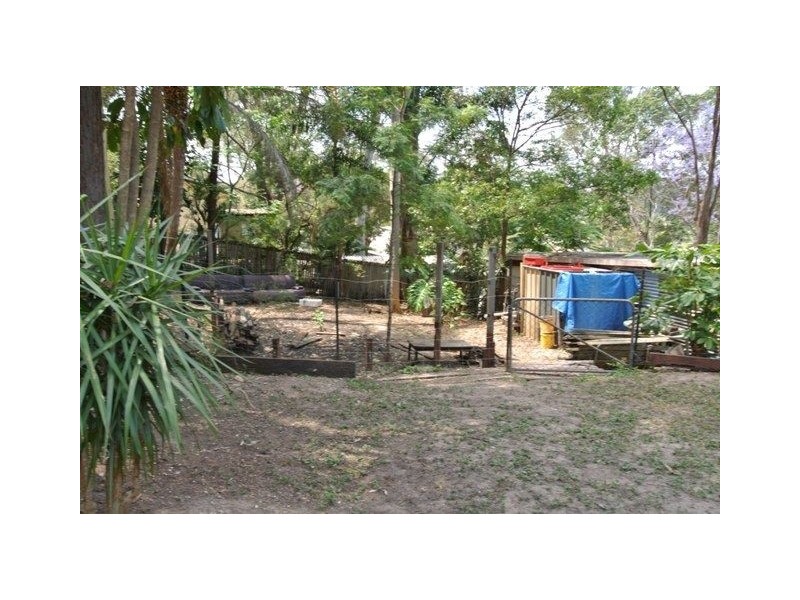 16 Tecoma Street, Kingston QLD 4114