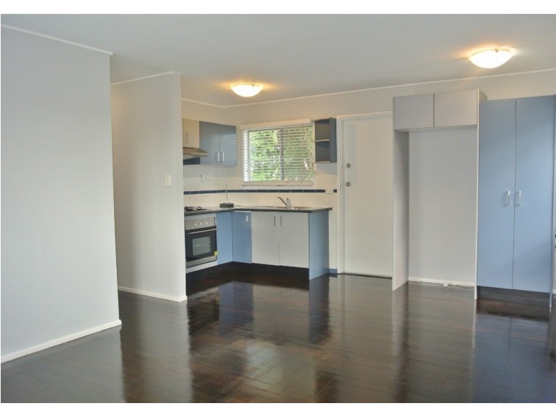 10 Claverton Street, Woodridge QLD 4114