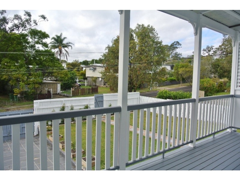 10 Claverton Street, Woodridge QLD 4114