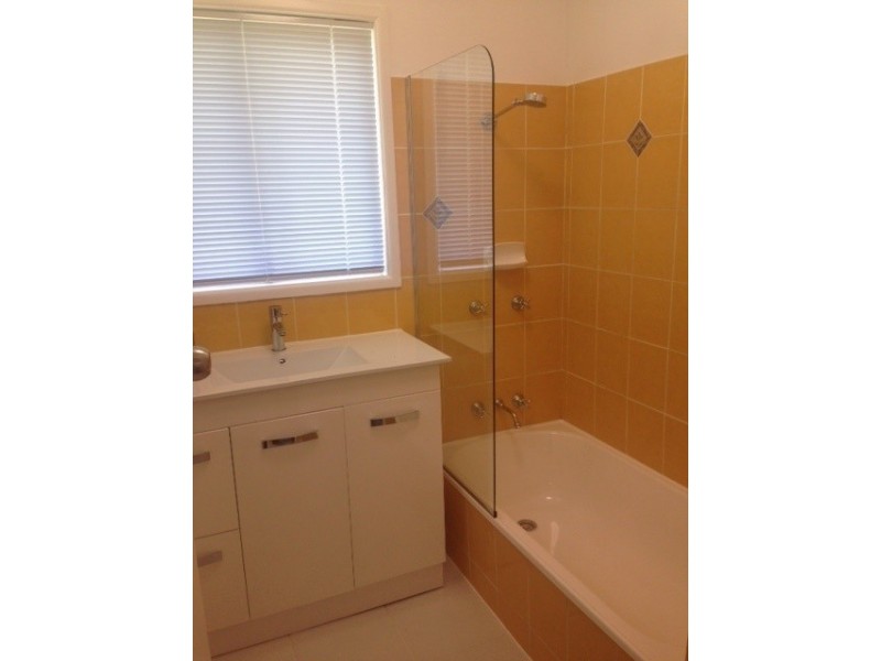 10 Daffodil Street, Logan Central QLD 4114