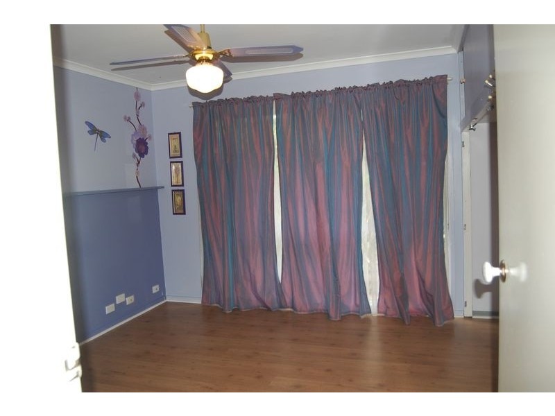 98 Barossa Street, Kingston QLD 4114