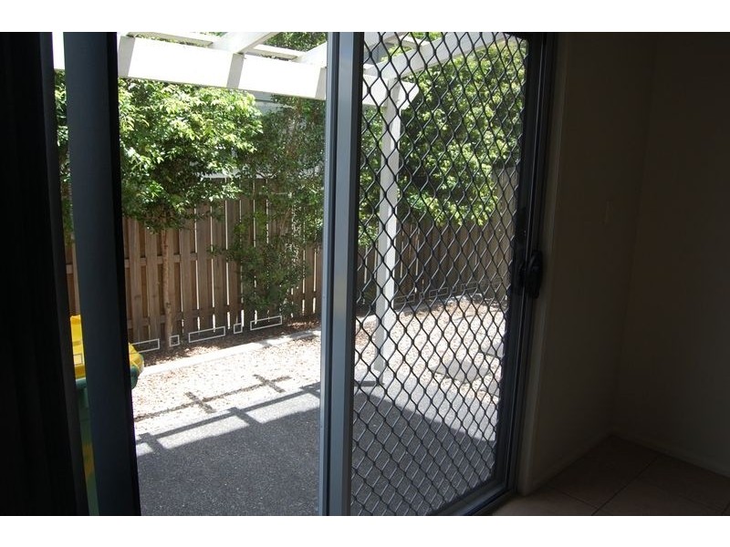 27/23 Garfield Road, Woodridge QLD 4114