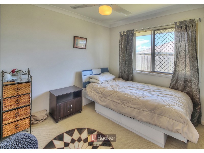98 First Avenue, Marsden QLD 4132
