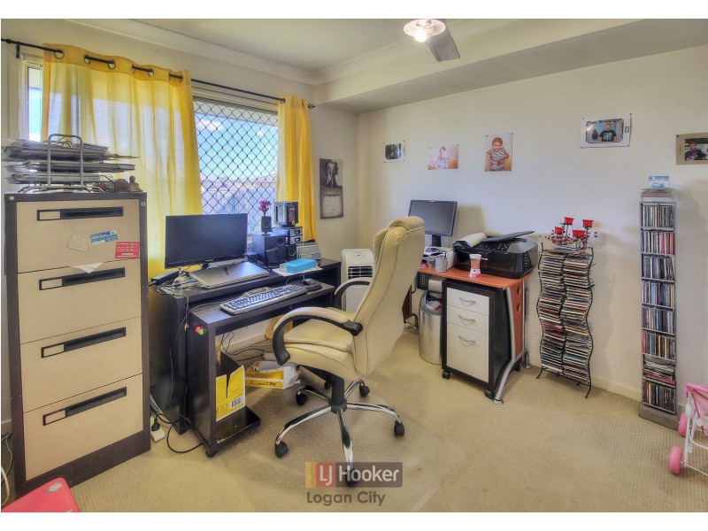 98 First Avenue, Marsden QLD 4132