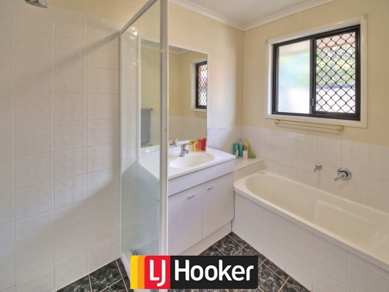 12 Dart Avenue, Kingston QLD 4114