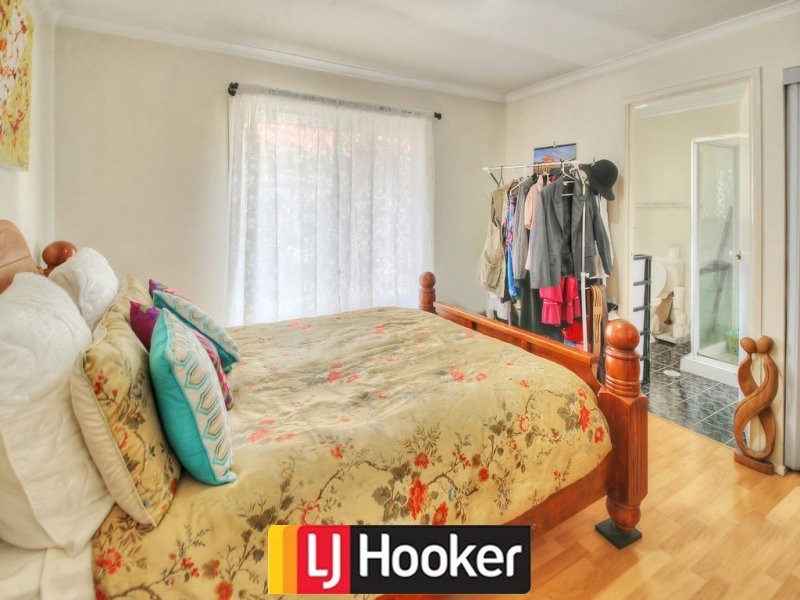 12 Dart Avenue, Kingston QLD 4114