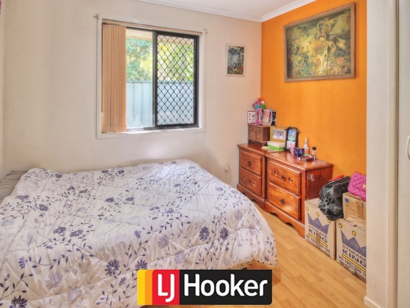 12 Dart Avenue, Kingston QLD 4114