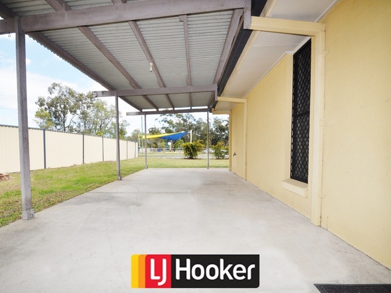 12 Dart Avenue, Kingston QLD 4114